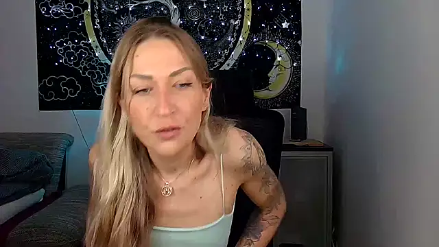 SexxyLiviaa online show from 19, 12, 2025