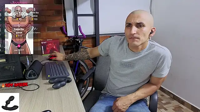 Marck Muscle online show from 11, 4, 2026