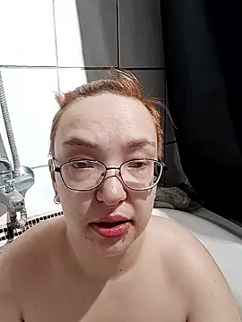 Isabella Geney online show from 22, 3, 2026