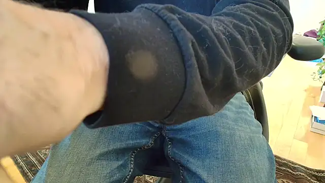 massive cum online show from 20, 10, 2025