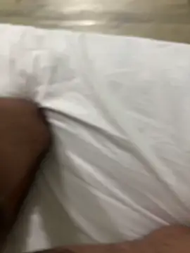 MiddlingAffluent online show from 2, 4, 2026