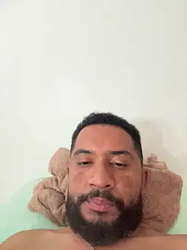 MiddlingAffluent online show from 21, 4, 2026