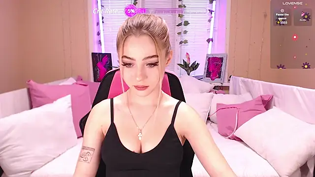 Tessa Walker online show from 28, 1, 2025