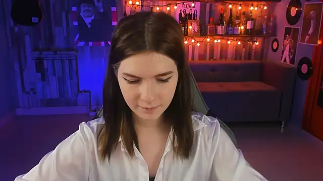 AliceRisinka online show from 19, 2, 2025