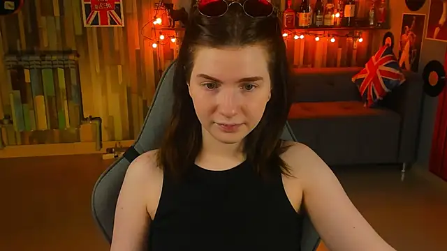 AliceRisinka online show from 22, 2, 2025