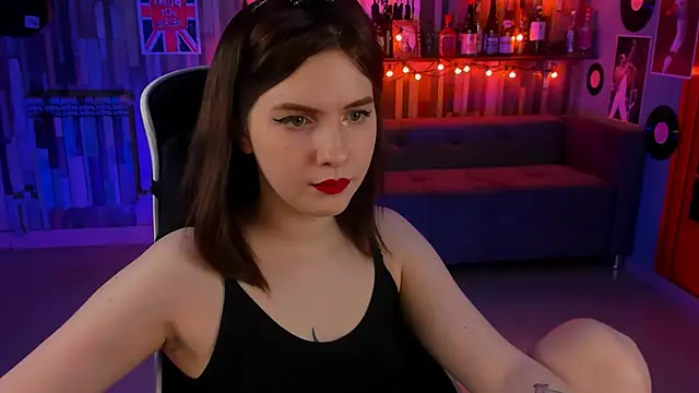 AliceRisinka online show from 13, 2, 2025