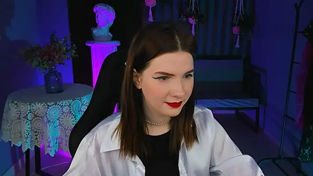 AliceRisinka online show from 9, 2, 2025