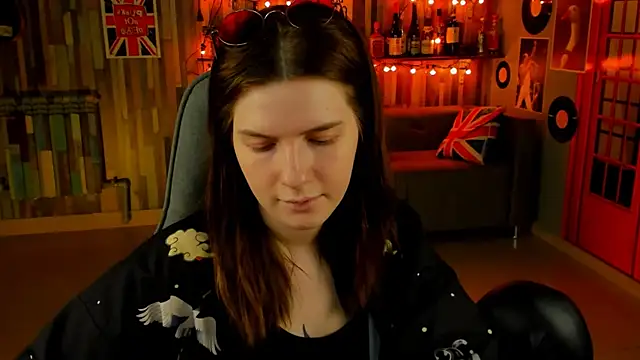 AliceRisinka online show from 9, 3, 2025