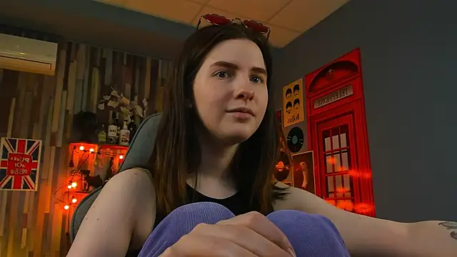 AliceRisinka online show from 23, 2, 2025