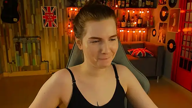 AliceRisinka online show from 5, 3, 2025