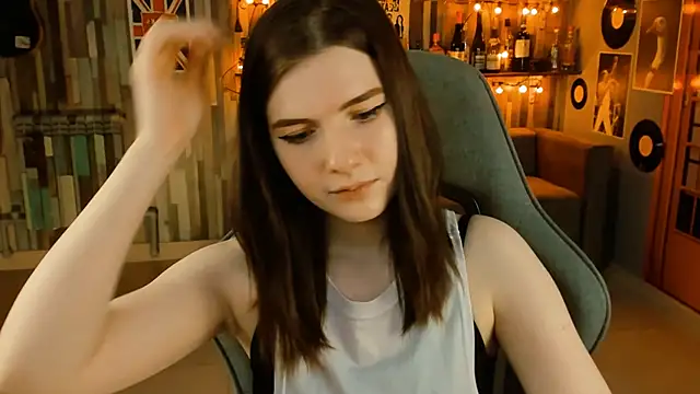 AliceRisinka online show from 19, 3, 2025