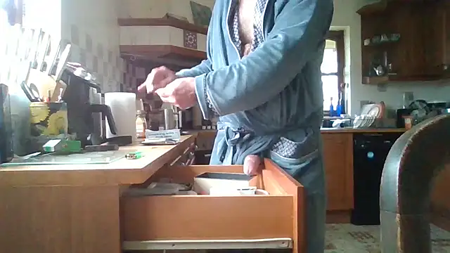 jakjak106 online show from 15, 4, 2026