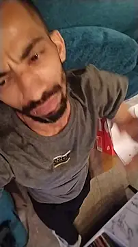 UncutToyBoy23cm online show from 14, 3, 2025