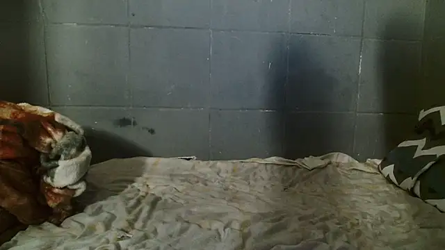Snapshot of UncutToyBoy23cm chatting on 6, 7, 2026 UncutToyBoy23cm online show from 6, 7, 2026