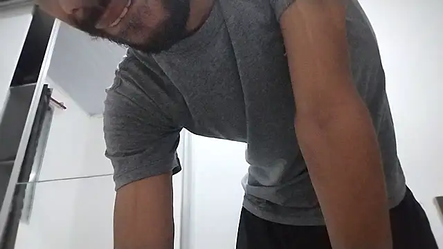 UncutToyBoy23cm online show from 14, 1, 2026