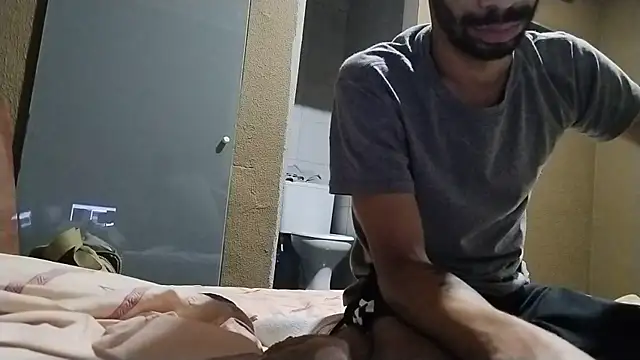 UncutToyBoy23cm online show from 3, 5, 2026