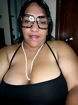 Mia Adell 11 online show from 16, 3, 2026