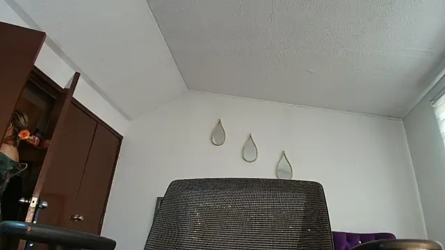 Ingridbergman online show from 12, 3, 2026