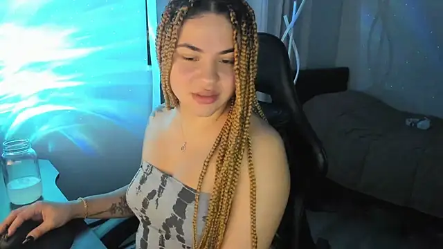 MelSaunders online show from 13, 12, 2024