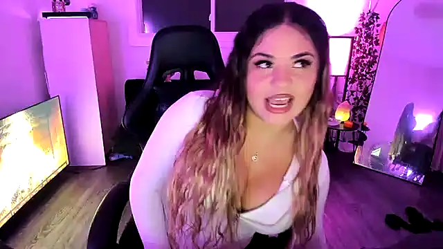 MelSaunders online show from 22, 11, 2025