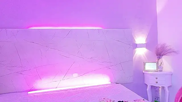 AbrilBrent online show from 18, 11, 2025