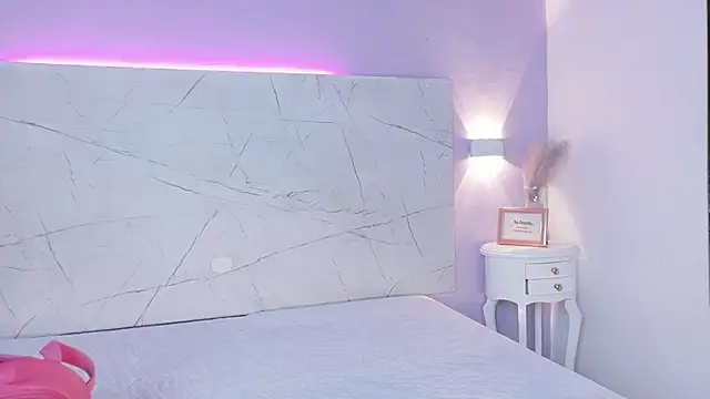 AbrilBrent online show from 26, 9, 2025