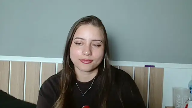 Snapshot of 520_Loirex_741 chatting on 21, 12, 2025 520 Loirex 741 online show from 21, 12, 2025