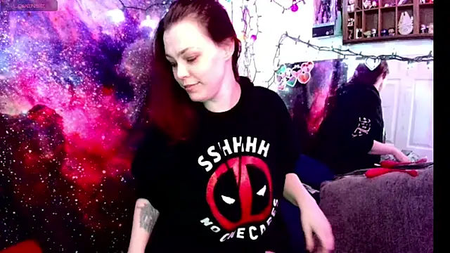 EverlyEster online show from 26, 1, 2025