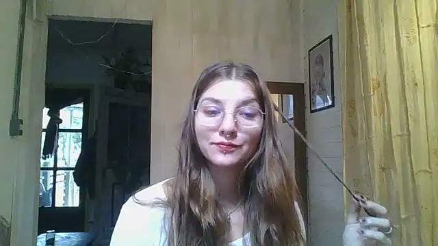 SweetyBabyDemon online show from 17, 5, 2026