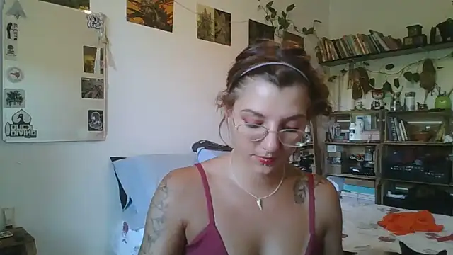 SweetyBabyDemon online show from 8, 3, 2025