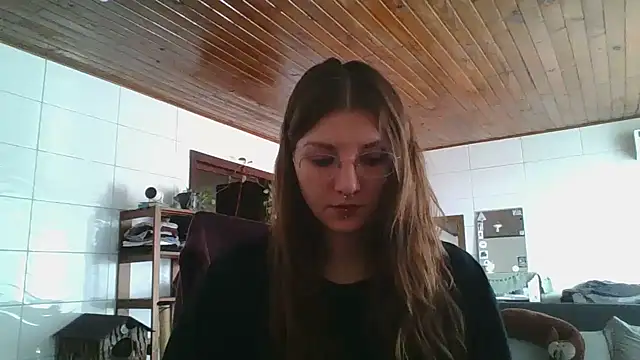 SweetyBabyDemon online show from 10, 5, 2026