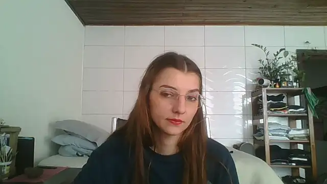 SweetyBabyDemon online show from 18, 9, 2025