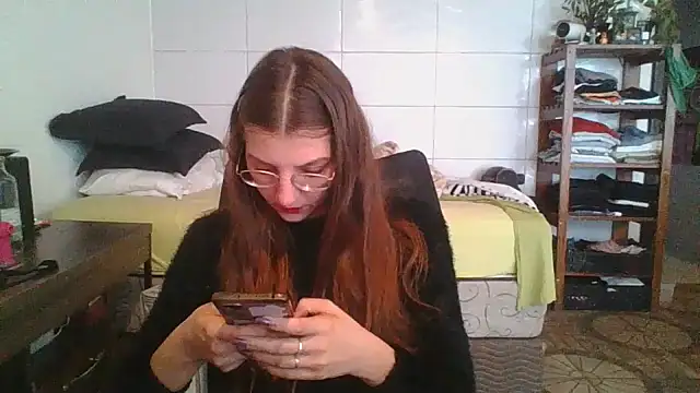 SweetyBabyDemon online show from 28, 9, 2025