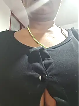 gatadeojosclaros online show from 3, 5, 2026