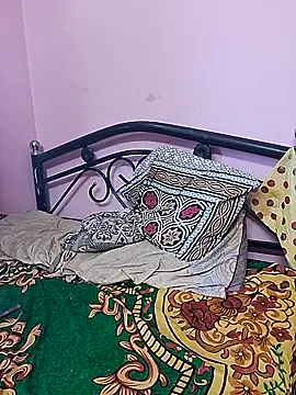 GlassBarge9 online show from 20, 12, 2025