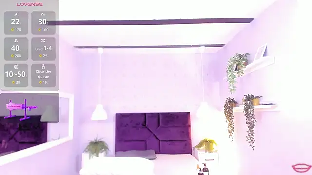 BrianaHazel online show from 23, 10, 2025