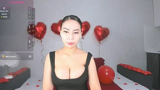 Snapshot of Long_is1and chatting on 14, 2, 2026 Long is1and online show from 14, 2, 2026