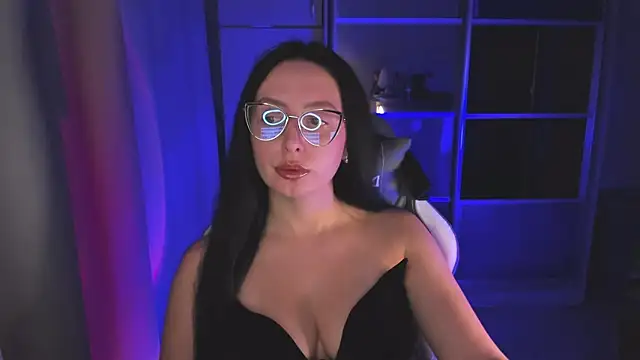 Christy Calypso online show from 16, 10, 2025