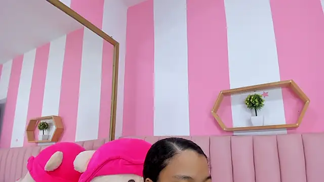 ISABELLA 020 online show from 30, 3, 2026