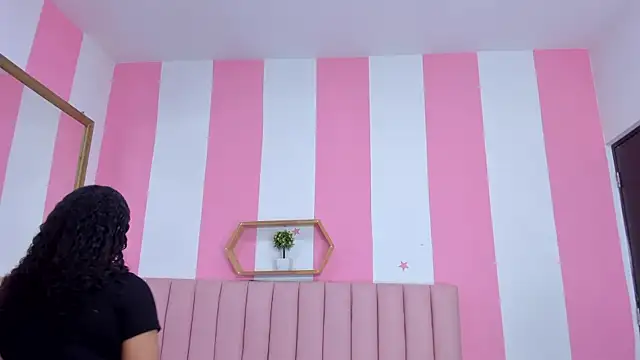 ISABELLA 020 online show from 16, 2, 2026