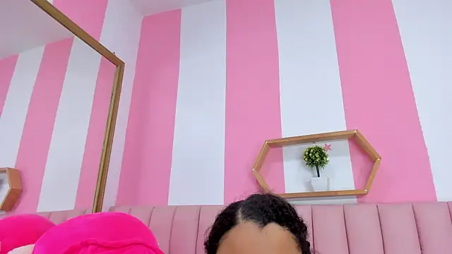 ISABELLA 020 online show from 25, 2, 2026