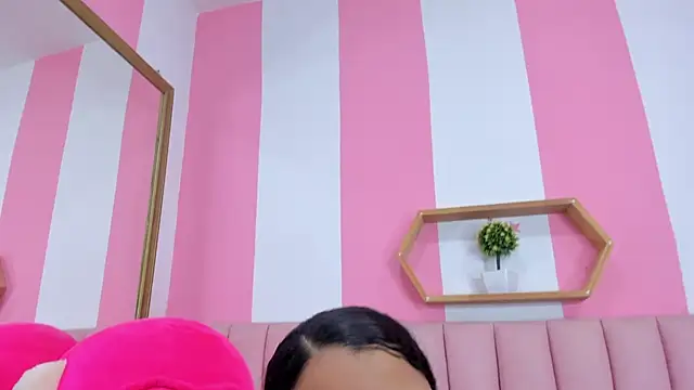 ISABELLA 020 online show from 28, 11, 2025