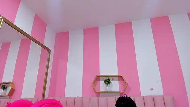 ISABELLA 020 online show from 23, 9, 2025