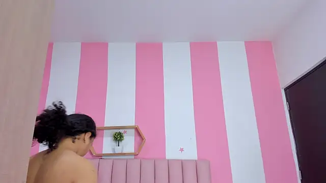 ISABELLA 020 online show from 23, 2, 2026