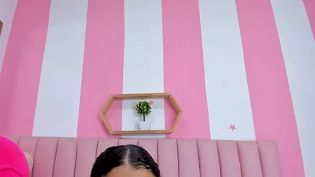 ISABELLA 020 online show from 10, 3, 2026