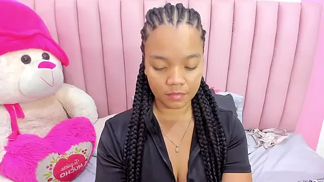 ISABELLA 020 online show from 10, 4, 2026