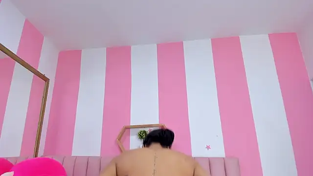 ISABELLA 020 online show from 18, 4, 2026