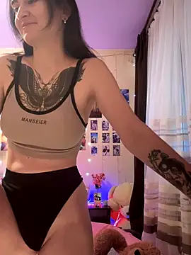 Snapshot of Heart_Ass chatting on 29, 11, 2025 Heart Ass online show from 29, 11, 2025