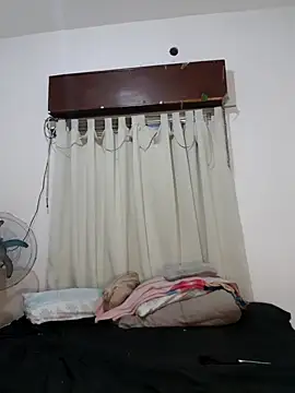 Snapshot of Shura_xxxBig chatting on 9, 10, 2025 Shura xxxBig online show from 9, 10, 2025