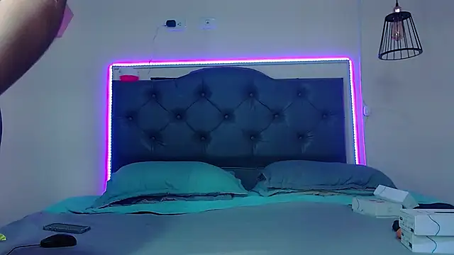 Snapshot of Kim_clark1 chatting on 24, 10, 2025 Kim clark1 online show from 24, 10, 2025